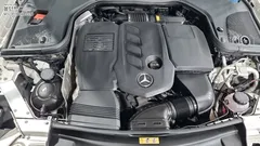 2022 Mercedes-Benz CLS-Class CLS300d 4MATIC, белый — фото 6