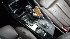 2023 BMW X2 (F39) xDrive 20i M Sport, белый — фото 9
