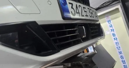 2023 BMW 3-Series 320i
