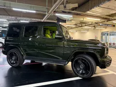 2022 Mercedes-Benz G-Class AMG G63 Manufaktur, 담녹색 — фото 4