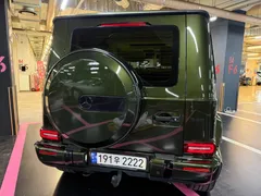 2022 Mercedes-Benz G-Class AMG G63 Manufaktur, 담녹색 — фото 5