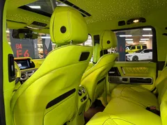 2022 Mercedes-Benz G-Class AMG G63 Manufaktur, 담녹색 — фото 19
