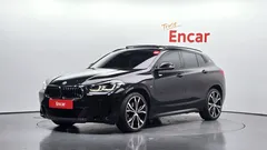 2023 BMW X2 (F39) xDrive20i M Sport, чёрный — фото 1