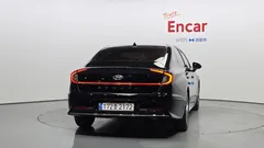 2023 Hyundai Sonata 2.0, чёрный — фото 4