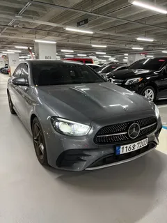 2023 Mercedes-Benz E-Class E250 AMG Line, серый — фото 4