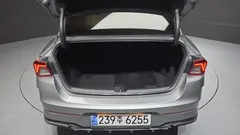 2022 Kia K5 Signature, серо-серебристый — фото 16