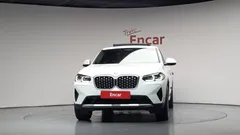 2022 BMW X4 xDrive20i xLine, белый — фото 3