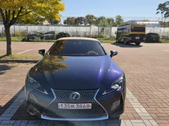 2023 Lexus LC LC500 Sport+ Convertible, синий — фото 2