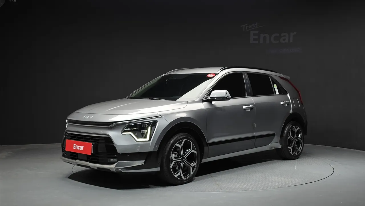 2024 Kia Niro Signature