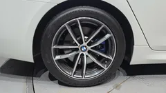 2023 BMW 5-Series 523d M Sport, белый — фото 5