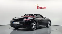 2022 Porsche 718 2.0, чёрный — фото 2