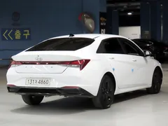 2023 Hyundai Avante 1.6, белый — фото 2