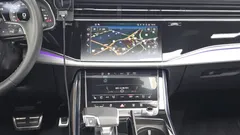2023 Audi Q8 55 TFSI Quattro Premium, чёрный — фото 17