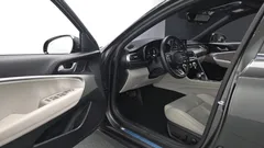 2023 Genesis G70 Gasoline 2.0T 2WD, серый — фото 10