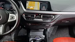 2022 BMW 1-Series 120i M Sports, чёрный — фото 14