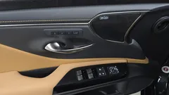 2023 Lexus ES Executive, чёрный — фото 19