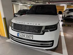 2023 Land Rover Range Rover P530 Autobiography, белый — фото 1
