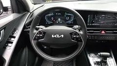 2022 Kia Niro Prestige, белый — фото 13