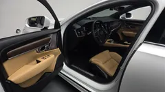 2023 Volvo S90 B5 Ultimate Bright, белый — фото 10