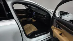 2023 Volvo S90 B5 Ultimate Bright, белый — фото 11