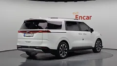 2023 Kia Carnival Gasoline 9-Seater Prestige, белый — фото 2