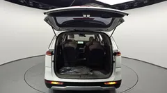 2023 Kia Carnival Gasoline 9-Seater Prestige, белый — фото 20