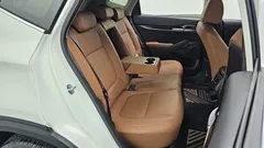 2024 Kia Seltos Gasoline 1.6 Turbo 2WD, белый — фото 11