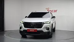 2022 Chevrolet Traverse 3.6 AWD Redline, белый — фото 3