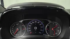2022 Chevrolet Traverse 3.6 AWD Redline, белый — фото 8