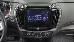 2022 Chevrolet Traverse 3.6 AWD Redline, белый — фото 14