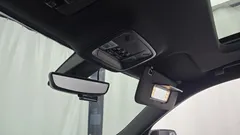 2022 Chevrolet Traverse 3.6 AWD Redline, белый — фото 17