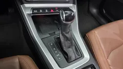 2023 Audi Q3 35 TDI Premium Sportback, серый — фото 9