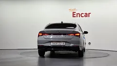 2022 Hyundai Avante 1.6, серо-серебристый — фото 4