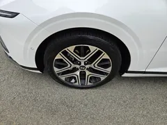 2023 Hyundai Grandeur 2,5 Gasoline 2WD, белый — фото 5