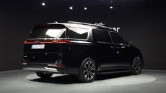 2023 Kia Carnival Gasoline 9-Seater Signature, чёрный — фото 2