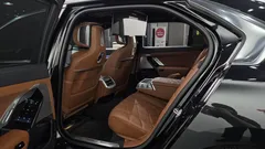 2023 BMW 7-Series 740i sDrive M Sport, чёрный — фото 12