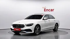2022 Mercedes-Benz E-Class E350 4MATIC Avantgarde, белый — фото 1