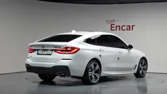 2023 BMW Gran Turismo 630i xDrive M Sport, белый — фото 2