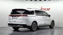 2023 Kia Carnival Diesel 9-Seater Signature, белый — фото 2
