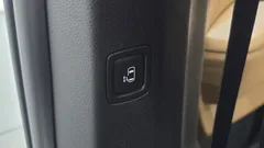 2023 Kia Carnival Diesel 9-Seater Signature, белый — фото 20