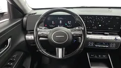 2023 Hyundai Kona Gasoline 1.6 Turbo 2WD, белый — фото 13