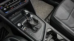 2023 Volkswagen Tiguan 2.0 TSI Prestige, белый — фото 9