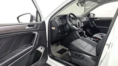 2023 Volkswagen Tiguan 2.0 TSI Prestige, белый — фото 10