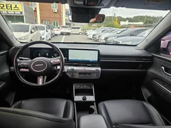 2023 Hyundai Kona Gasoline 1.6 Turbo 2WD, белый — фото 7