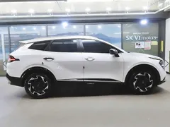 2024 Kia Sportage Gasoline 1.6 Turbo 2WD, белый — фото 3