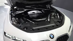 2023 BMW 7-Series 740i sDrive M Sport, белый — фото 6