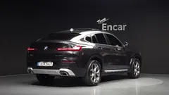 2022 BMW X4 xDrive20d xLine, серый — фото 2