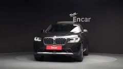 2022 BMW X4 xDrive20d xLine, серый — фото 3
