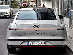 2023 Hyundai Grandeur Premium, белый — фото 17
