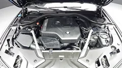 2023 BMW 5-Series 520i M Sport, синий — фото 6